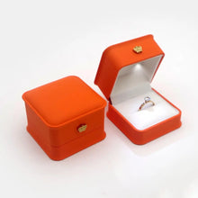 Load image into Gallery viewer, 1 Pcs LED Jewelry Ring Box Luxury Velvet Rubber Necklace Pendant Gifts Display With Light For Proposal Engagement Wedding Case
