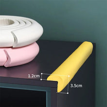 Load image into Gallery viewer, Baby Safety Corner Guards Edge Protector Table Fireplace Countertop Cushion 4M